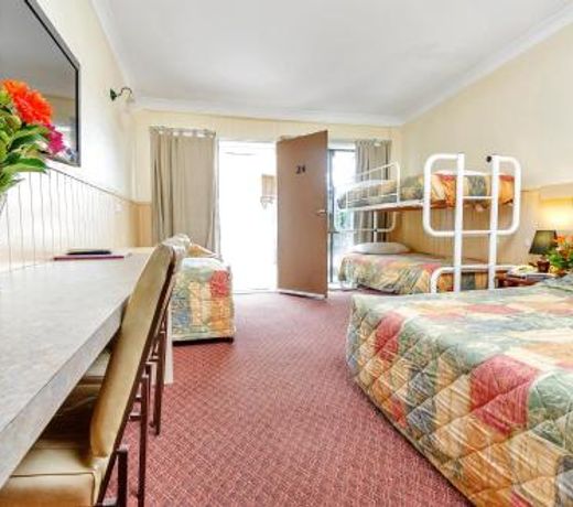 Jackie Howe Motel