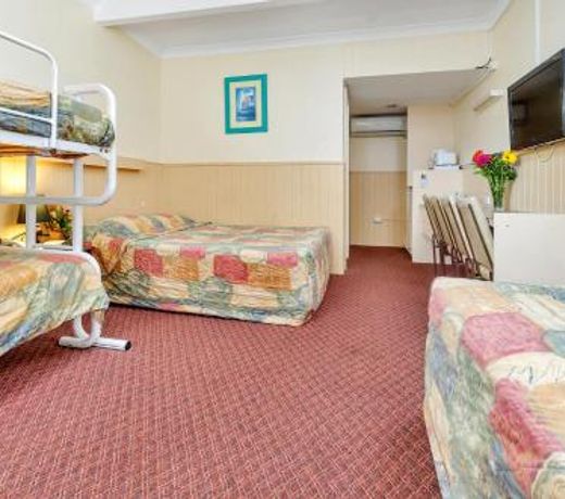 Jackie Howe Motel