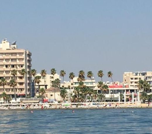 Ithaki Phinikoudes Apartment No. 102