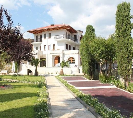 Hotel Rezidenca Desaret