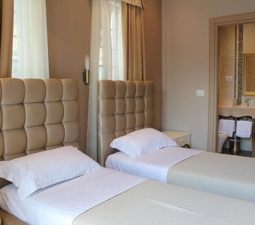 Hotel Rezidenca Desaret