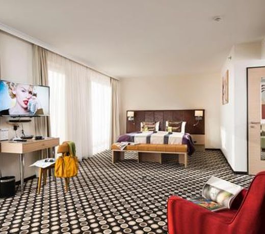 Bo33 Hotel Family & Suites