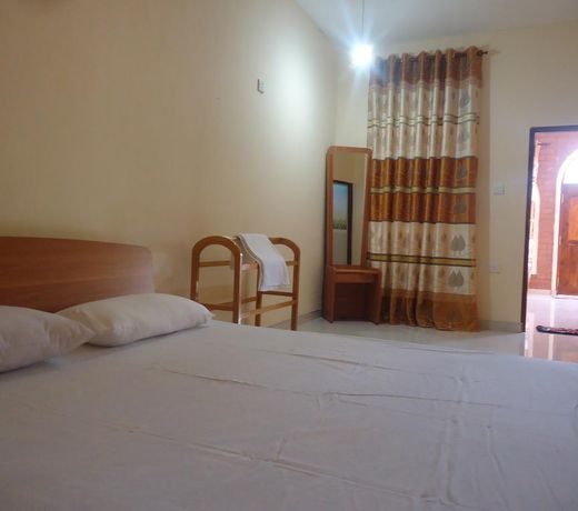 Rekawa Village Hotel