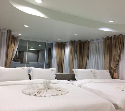 The Key Hotel