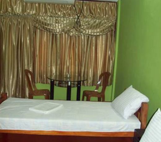 AKR Hotel Kilinochchi