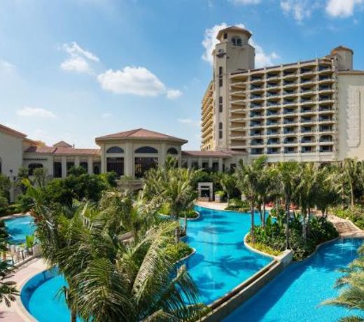 DoubleTree by Hilton Haikou Chengmai