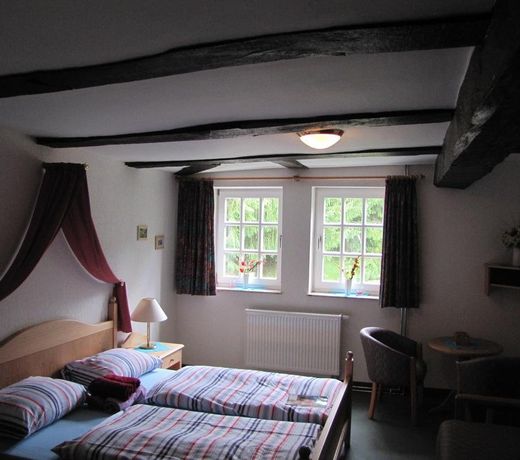 Hof Guttels Waldgasthof Ferienpension