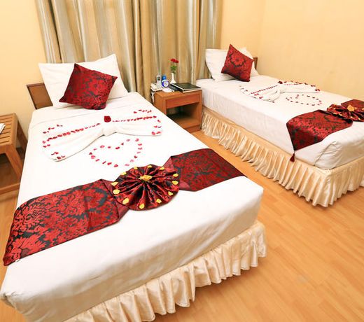 Royal Yadanarbon Hotel