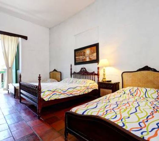 La Mansion Hostel