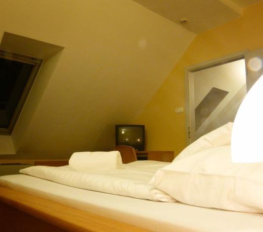 Hotel Unicornis