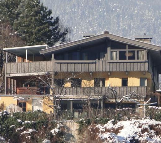HOLIDAY HOME HILDEBRAND