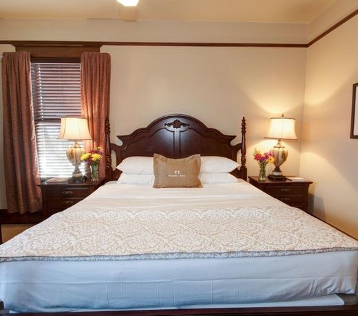 The Sacajawea Hotel