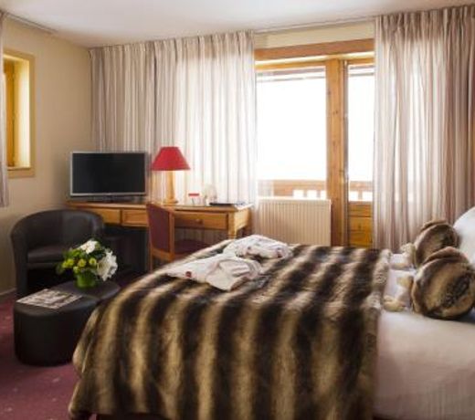 Ours Blanc Hotel & Spa