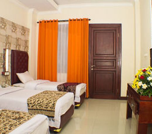 Grand City Hotel Batu