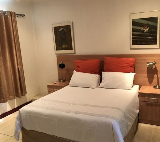 Troyeville Hotel
