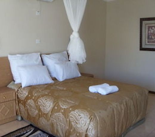 Lusaka Mosi-O-Tunya Executive Lodge