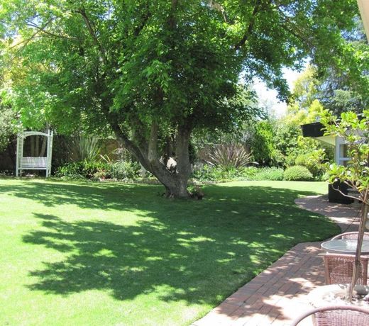 The Pecan Tree Guesthouse