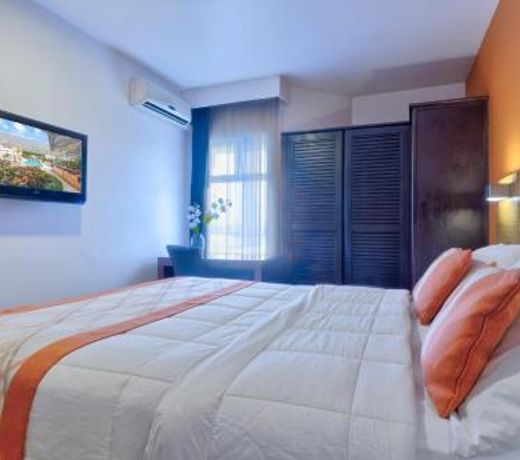 Hotel Residence Inn Suites Cristina