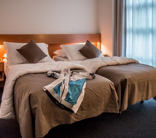 Fly Bike Hotel
