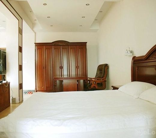 Golden Bay Garden Hotel