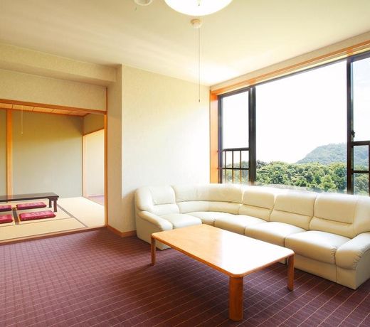 FUTO HOUSE -Ippon no Enpitsu-