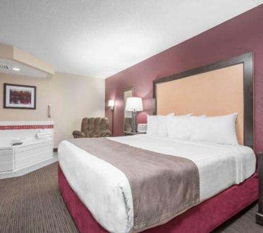 AmericInn by Wyndham Detroit Lakes
