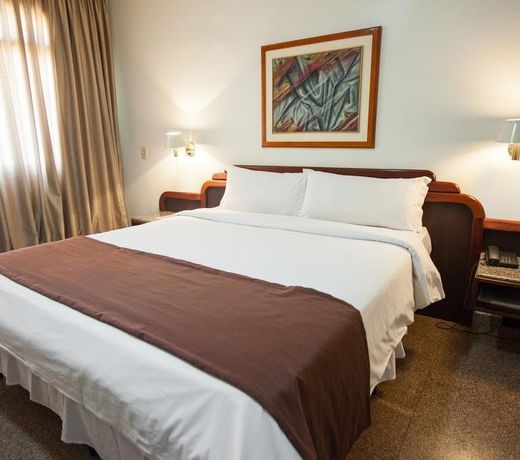 Dimas Lessa Hotel