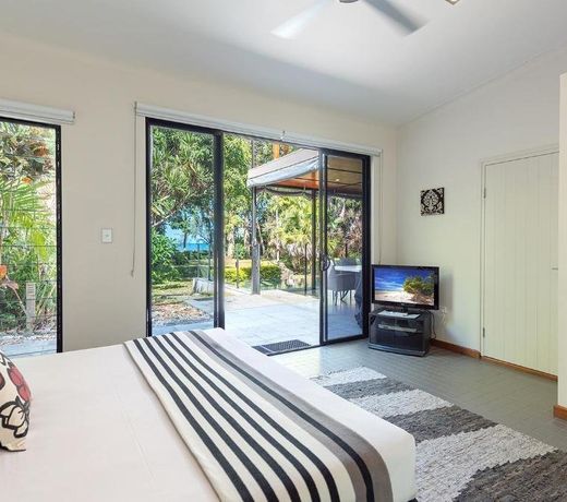 Bramston Beach - Premium Holiday House