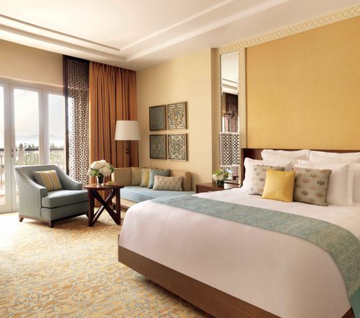 The Ritz-Carlton, Dubai