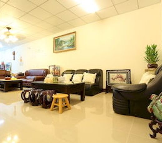 Romantic Tongshen B&B