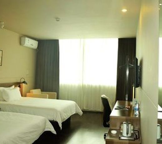 Jinjiang Inn Kunming Economic Development Zone