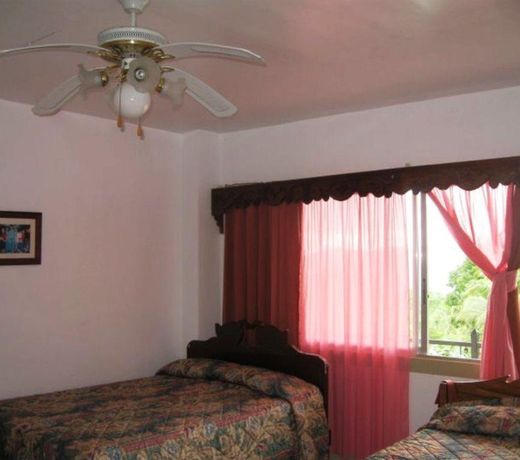 Bohol Paradise Hills Resort And Hotel