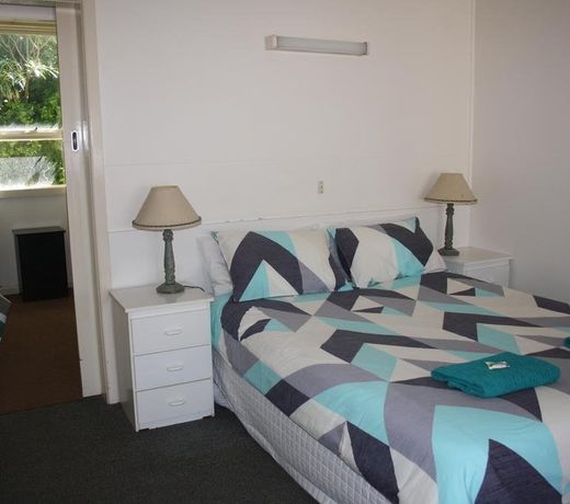 Beaches Family Holiday Units