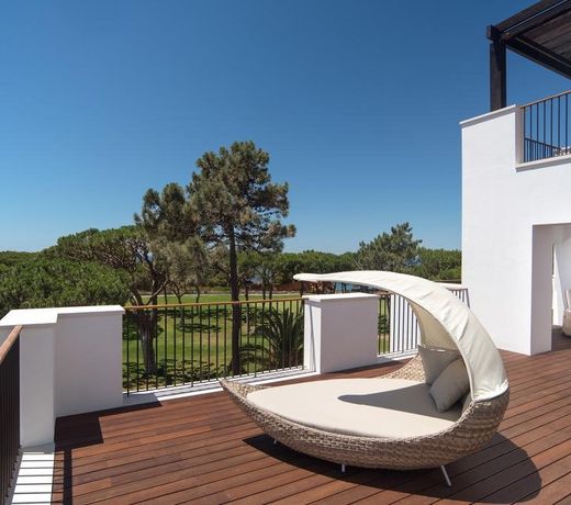 Pine Cliffs Ocean Suites, a Luxury Collection Resort & Spa, Algarve