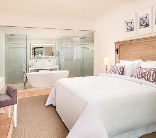 Pine Cliffs Ocean Suites, a Luxury Collection Resort & Spa, Algarve