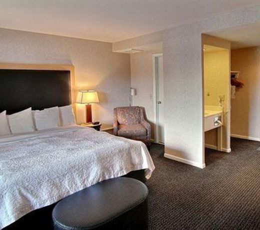 Best Western River Terrace