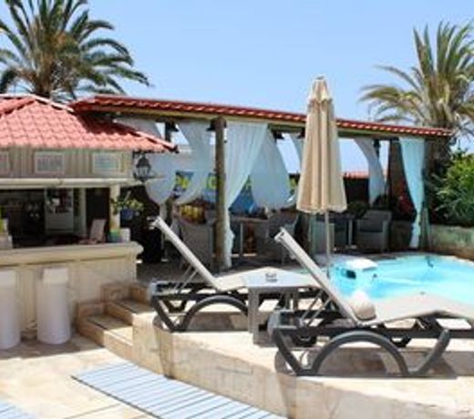 Pasion Tropical - Caters to Gay Adult Men Only