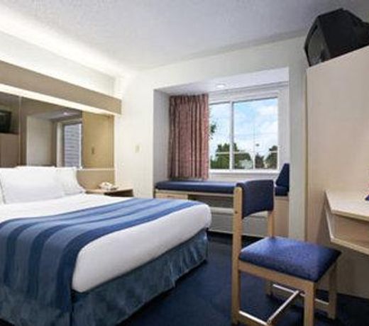 Microtel Inn and Suites Clear Lake