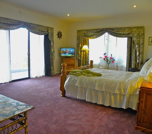 Huon Valley Eco Wilderness Retreat