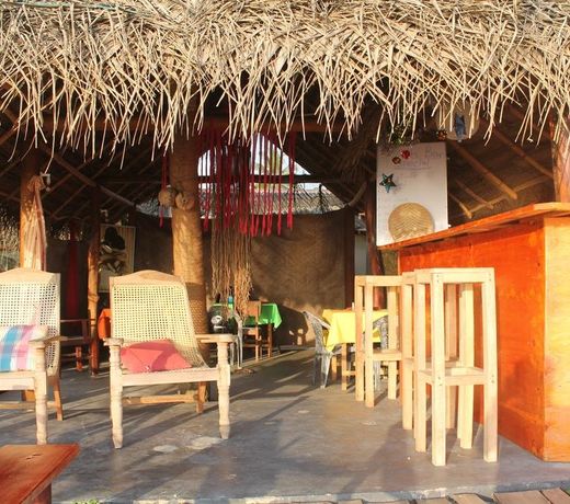 Bara Beach Home