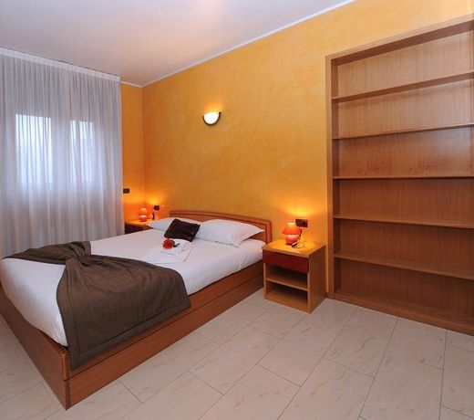 Cp Residence&Hotel
