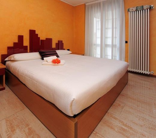 Cp Residence&Hotel