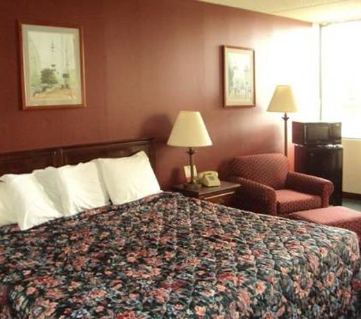 Red Carpet Inn Fanta Suites Hotel