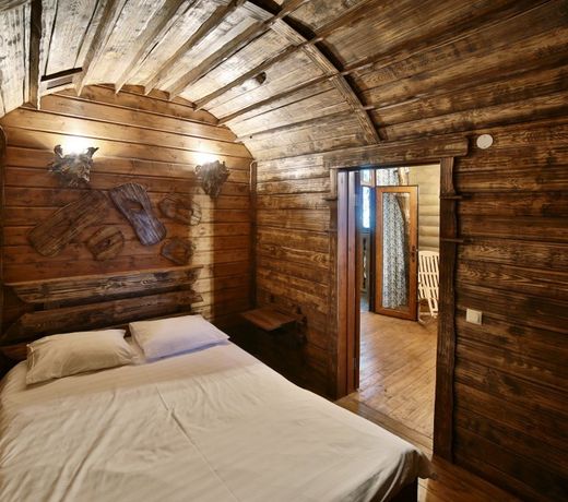 Voyage Hotel