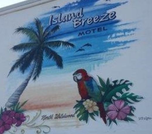 Island Breeze Motel