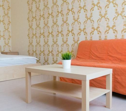 Yellow Room Apartment