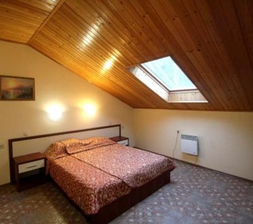 Guest House Santaliya