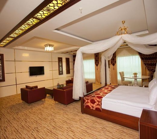 Mitannia Regency Hotel