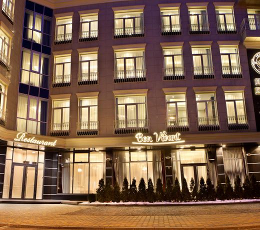 Kiroff Hotel