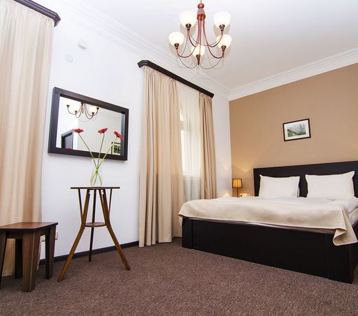 City Centre Hotel By Picnic